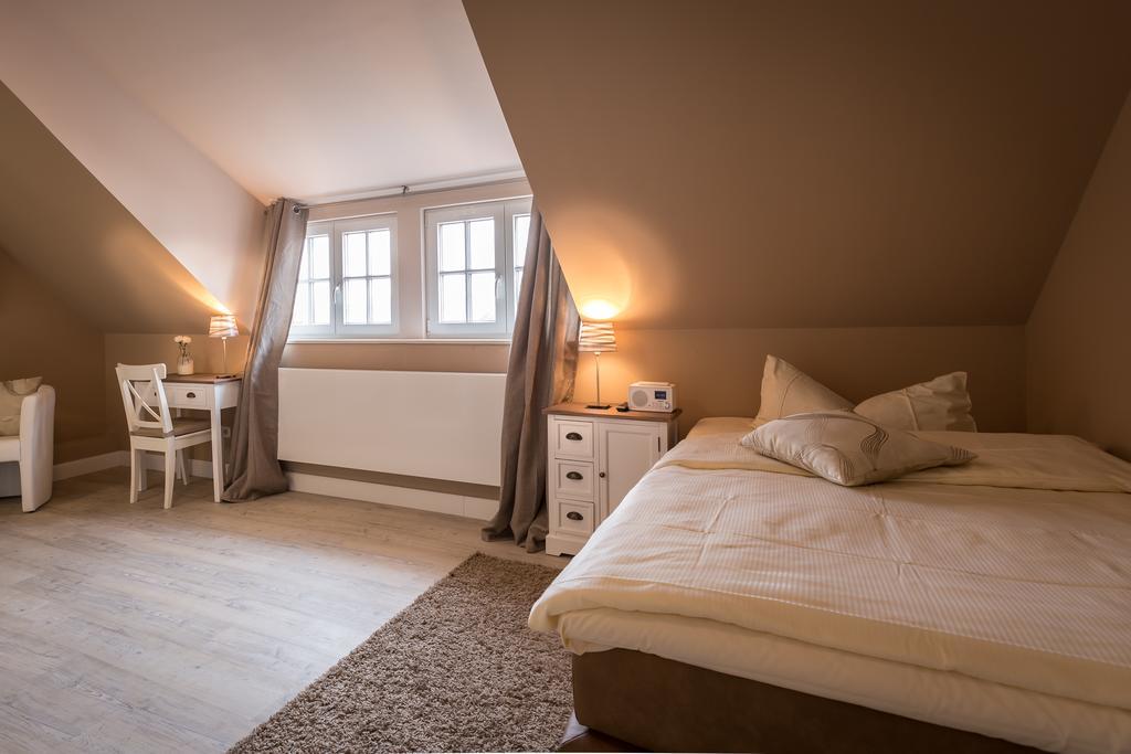 Hotel Atlantic Travemünde 3*